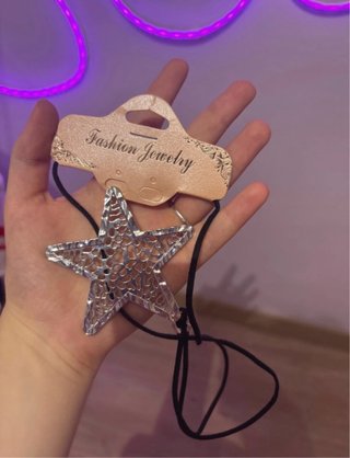 Collar con Colgante de Estrella