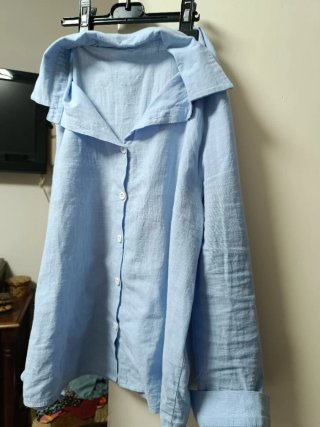 Camisa de lino azul