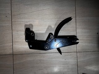 Suspensión delantera para patinete eléctrico