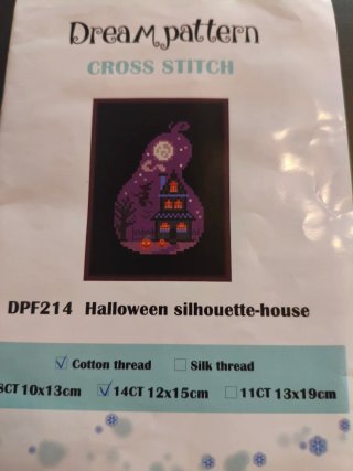 Kit Punto de Cruz:"Halloween silhouette- house