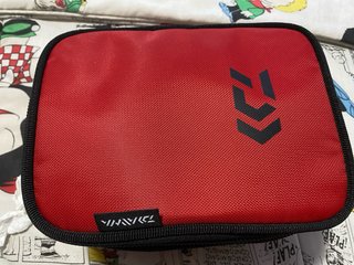 Funda Daiwa nueva y Bobinas para Carretes