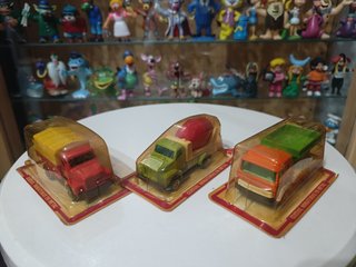 Lote de 3 coches en blister guisval años 80