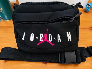 Bolsa Bandolera Jordan Negra