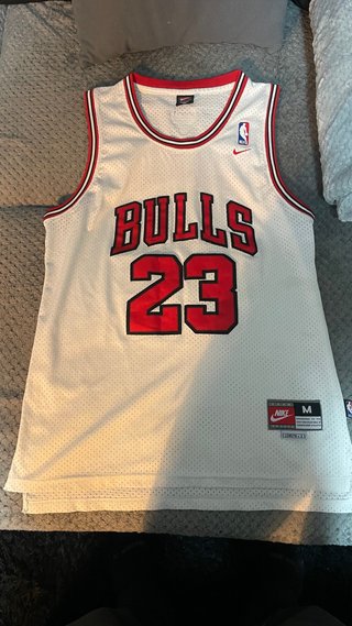 Camiseta Nike Jordan Bulls 23 Blanca Talla M