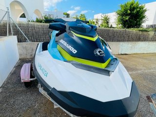 Moto de agua Sea-Doo