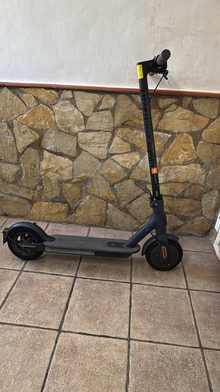 Patinete Eléctrico Xiaomi Mi Scooter