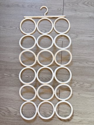 Percha múltiple IKEA para accesorios