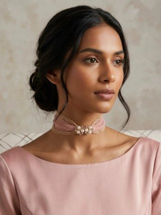 Gargantilla (Choker) Rosa con Perlas