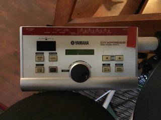 Batería Electrónica Yamaha DTXPRESS IV