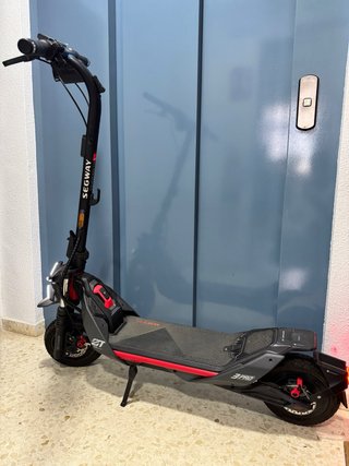 Patinete Eléctrico Segway ZT3 Pro