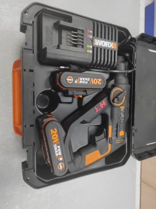 Taladro Worx 20V con Maletín