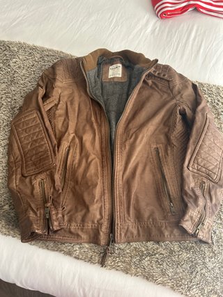 Cazadora Pull&Bear Marrón
