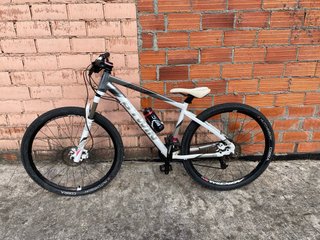 Bicicleta de Montaña B’TWIN Rockrider 560 Talla M