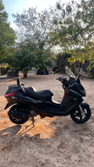 Piaggio X-Evo 125