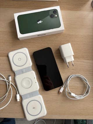 iPhone 13 Verde + Caricabatterie Wireless