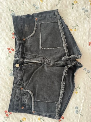 Pantalón corto vaquero negro, como nuevo