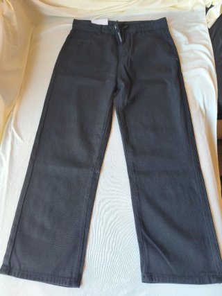 Pantalón vaquero negro de mujer