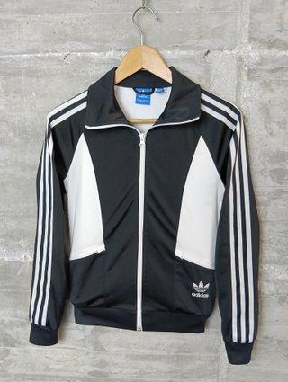 Adidas Chaqueta de chándal Sandra Track Top.
