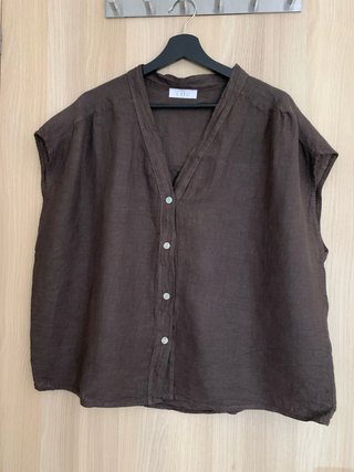 Camisa de lino marrón