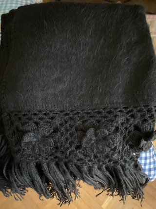 Chal vintage negro de Alpaca Camargo
