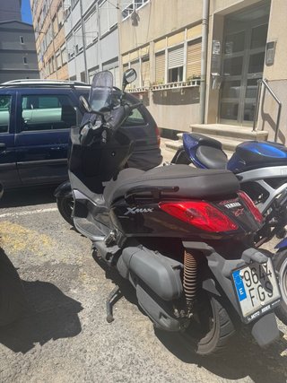Yamaha X-max 125