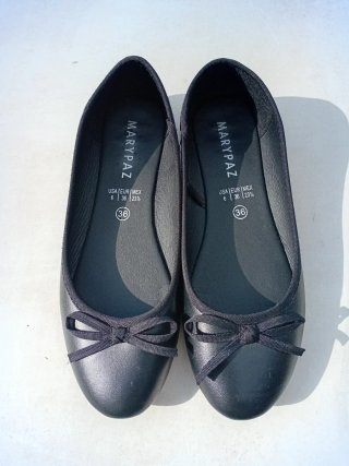 Manoletinas Negras Marypaz Talla 36