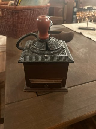 Molinillo de Café Antiguo