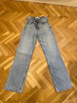 Pantalón Vaquero Stradivarius ANCHOS