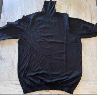 Jersey de cuello vuelto Zara negro