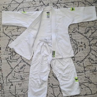 Judogi NKL Judo 450 blanco, talla 120 cm