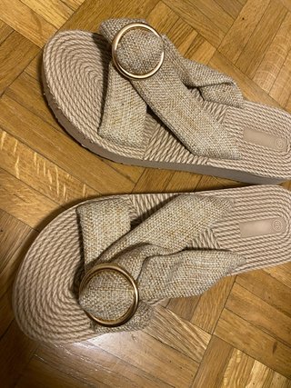 Sandalias Beige Talla 38