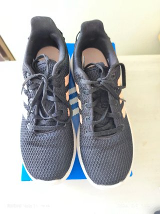 Zapatillas deportivas Adidas negras