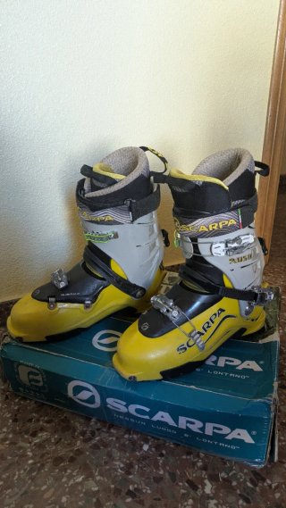 Botas de Esquí de Travesía Scarpa (talla 45)