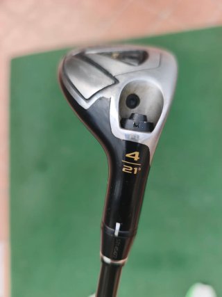Palo de Golf Híbrido 4 Honma 21°
