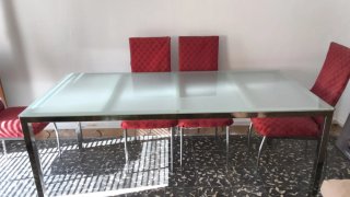 Tavolo da Pranzo in Cristallo e Metallo