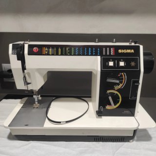 Máquina de Coser Sigma 2001 Electrónica