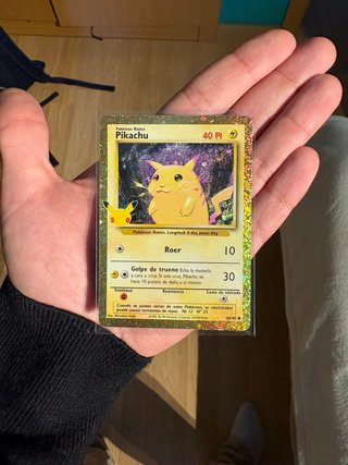 Carta Pokémon Pikachu 30 Aniversario