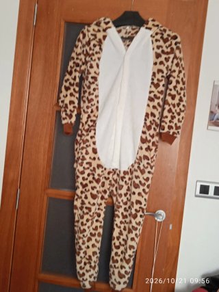 Pijama de una pieza estampado animal
