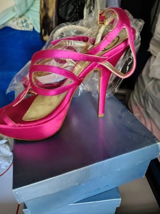 Zapatos de Tacón Hannibal Laguna Fucsia