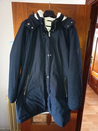 Parka Hollister Negra Talla XL