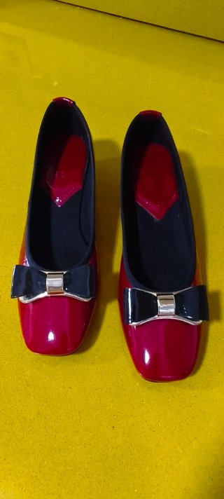 Zapatos de Piel Charol Rojo