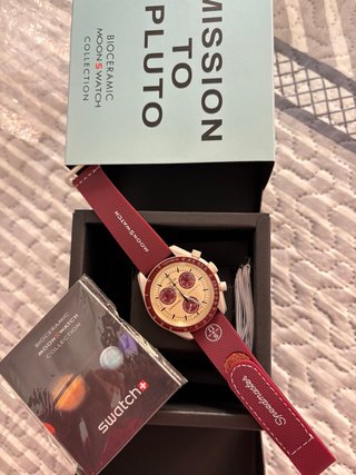 Reloj Swatch MoonSwatch Mission to Pluto