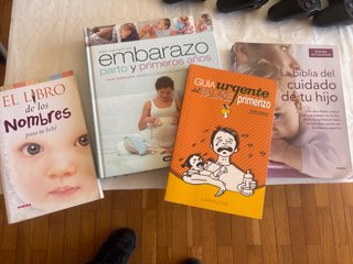 Lote de 4 Libros sobre Cuidado del Bebé