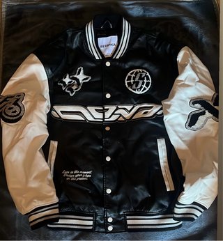 Chaqueta Bomber Universitaria Bershka