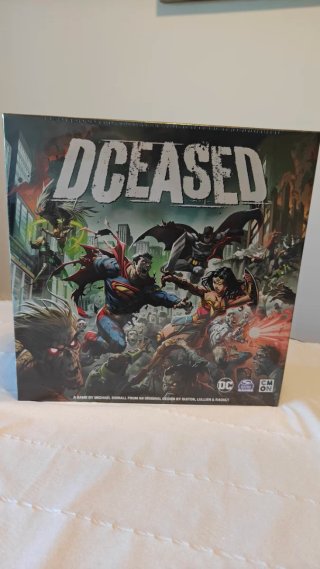 Juego de mesa Zombicide DCeased