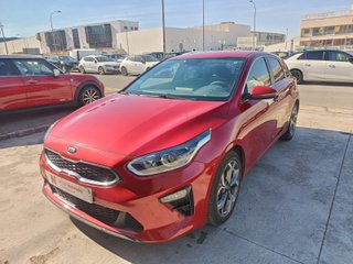 Kia XCeed 1.6 MHEV iMT 100kW 136CV Tech