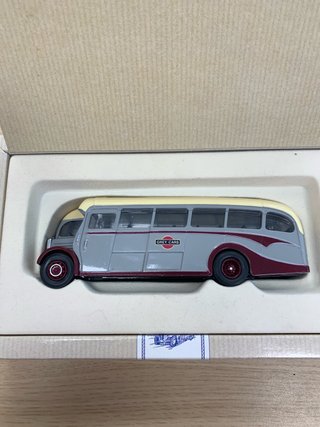 Maqueta Autobús Clásico Escala 1/50