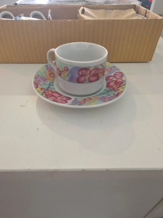 Set de 6 tazas y platos de café