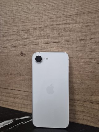 iPhone 16E Blanco