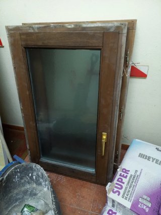 2 Ventanas de Madera 70x110 cm